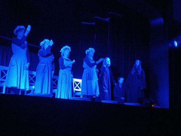 ŽRTVU LJUBAVI U NOĆI KAZALIŠTA DONIO NAM JE TEATAR KUNTRATA ŽRTVU LJUBAVI U NOĆI KAZALIŠTA DONIO NAM JE TEATAR KUNTRATA