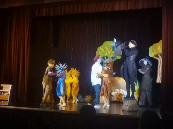 ČUDESNA ŠUMA  - PLESNA PREDSTAVA ANSAMBLA GK “ZORIN DOM” KARLOVAC