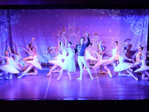 ORAŠAR, Ukrainian Classical Ballet