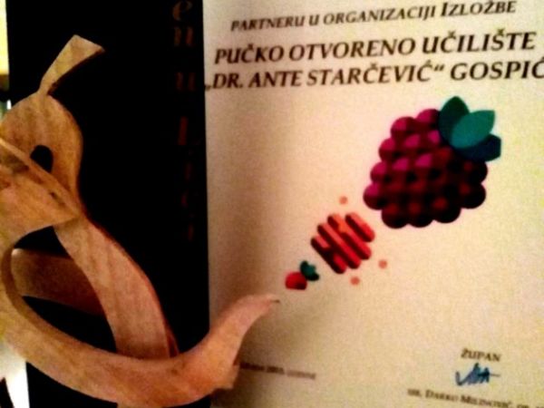 DVA DESETLJEĆA MANIFESTACIJE JESEN U LICI