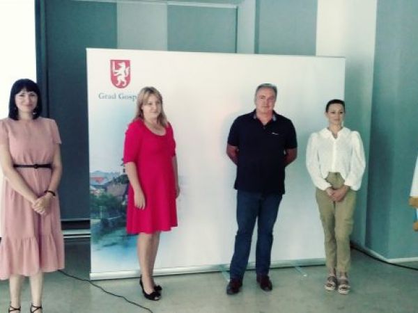 ODRŽANA ZAVRŠNA KONFERENCIJA PROJEKTA „ODŠKRINIMO VRATA ZAPOŠLJAVANJU“